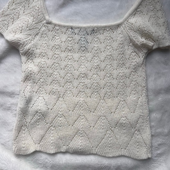 Forever 21 Cream Textured Knit Top - Picture 1 of 3